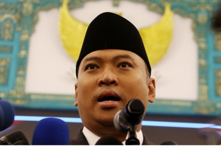 BGN Pecat 261 Pegawai